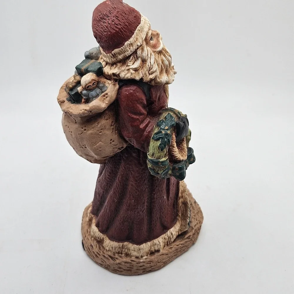 Vintage Hand Crafted‎ Santa Claus Figurine Teddy Bear Wreath Christmas Decor